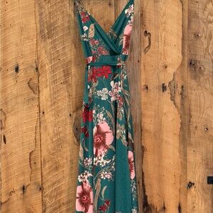 LULU’s Still the One Emerald Green Floral Print Satin maxi Dress